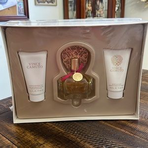 Vince Camuto perfume gift set  NWT